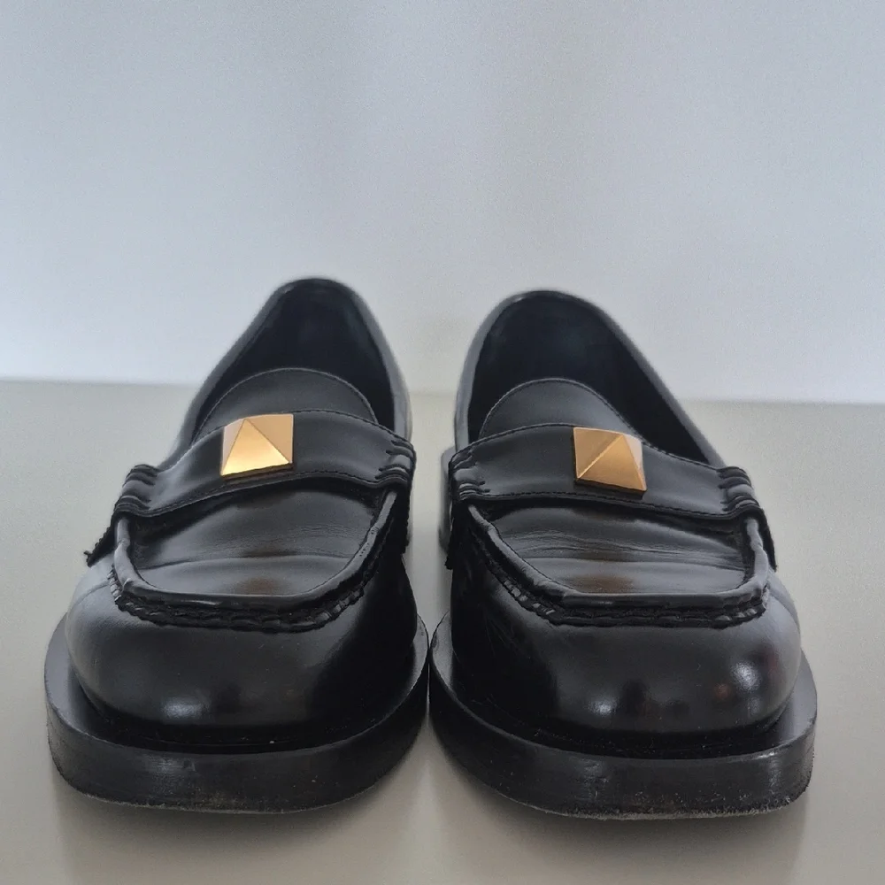 Valentino Garavani Women's Black Leather Loafers with Roman Studs, Size 38 - Picture 2 of 16
